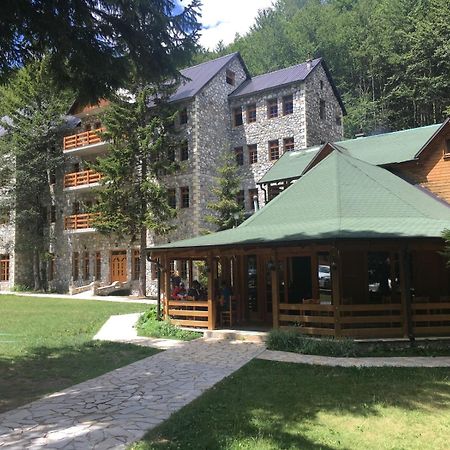 Fusha E Gjes Hotel فالبني المظهر الخارجي الصورة