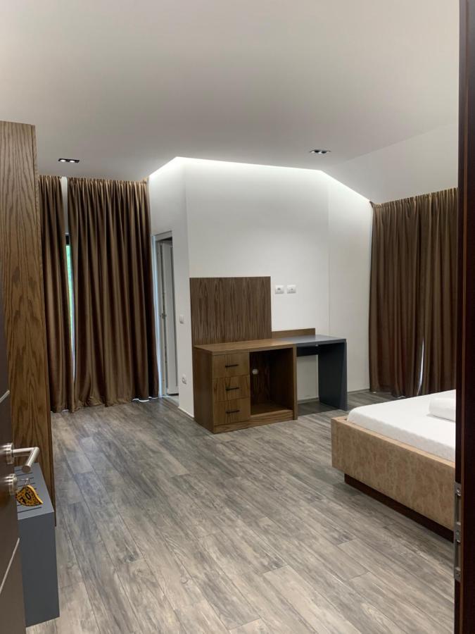 Fusha E Gjes Hotel فالبني المظهر الخارجي الصورة