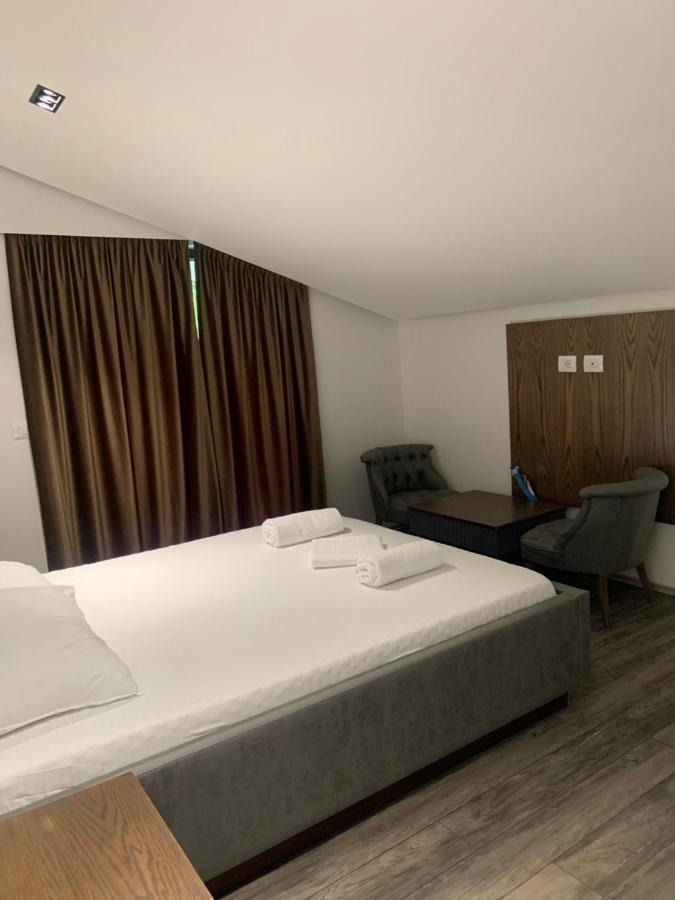 Fusha E Gjes Hotel فالبني المظهر الخارجي الصورة